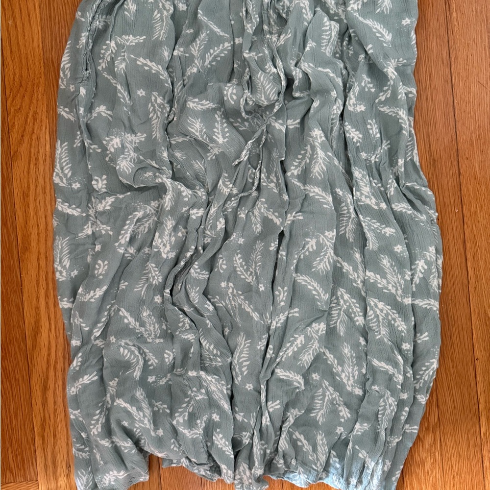 Orvis Blue Sage and White Floral Skirt, S